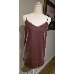 WHO WHAT WEAR‎ Velvet Lace Trim Cami Womens M Plum Layering